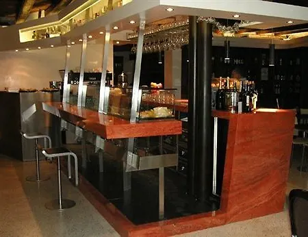 酒店 阿尔贝戈阿尔提埃波罗酒店 3*