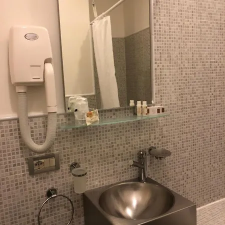 阿尔贝戈阿尔提埃波罗酒店 3* 威尼斯