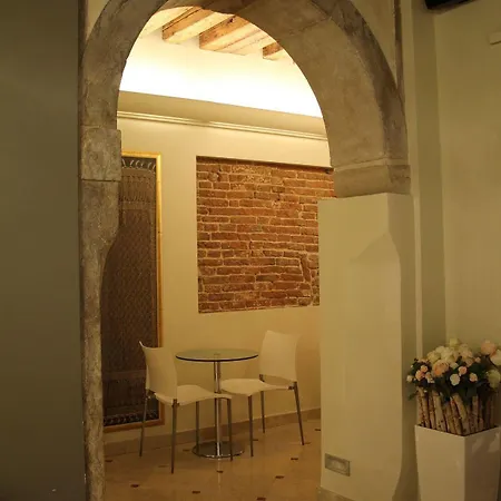 Al Tiepolo 3* Venezia