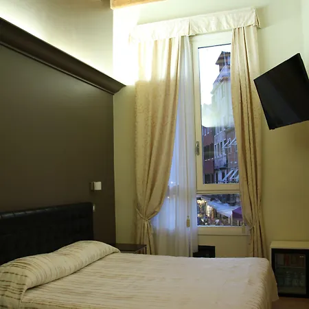 Al Tiepolo Hotel Benátky